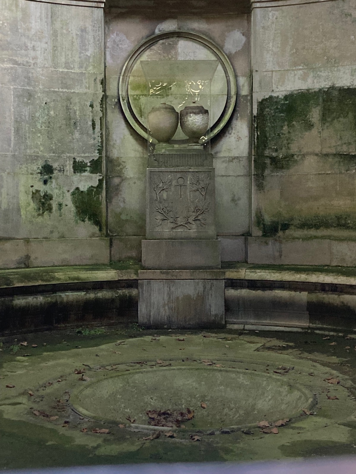 Philipson Mausoleum interior