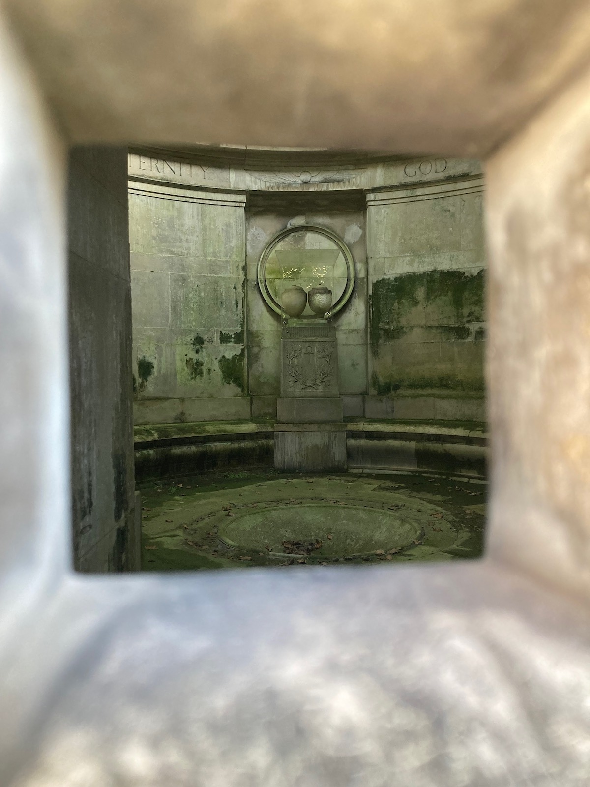 Philipson Mausoleum interior