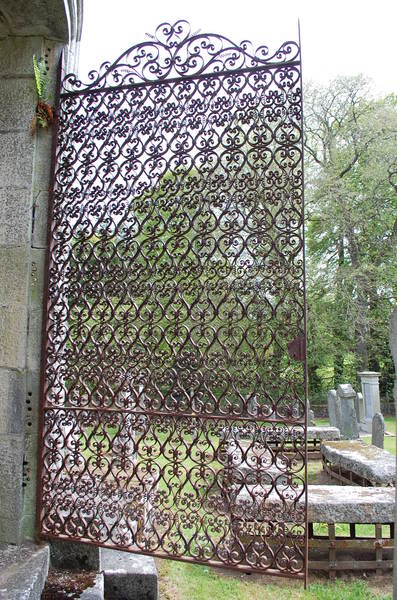 Fraser Mausoleum – Detail of gate (2017)