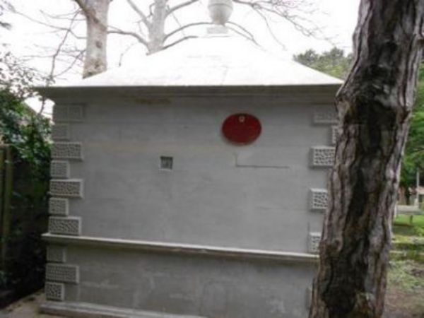 Gibson Mausoleum