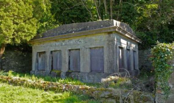 Lamothe Mausoleum