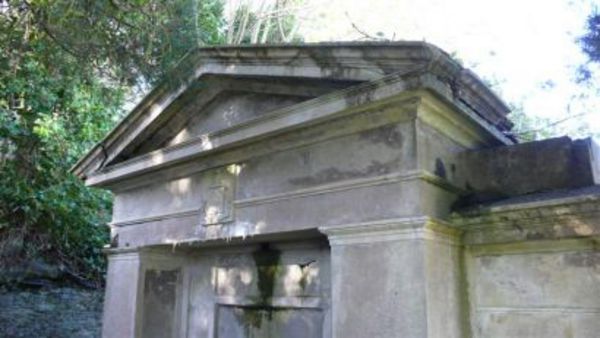 Lamothe Mausoleum