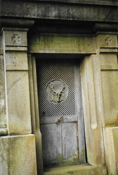 Mackenzie, Fawley, entrance door