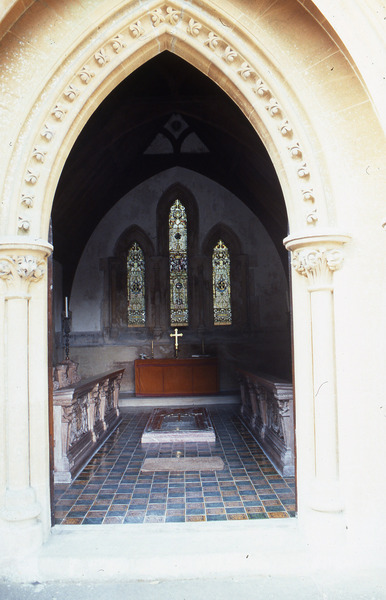 Carnarvon Mausoleum